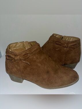 Women's Brown Suede Ankle Booties with Bow Detail